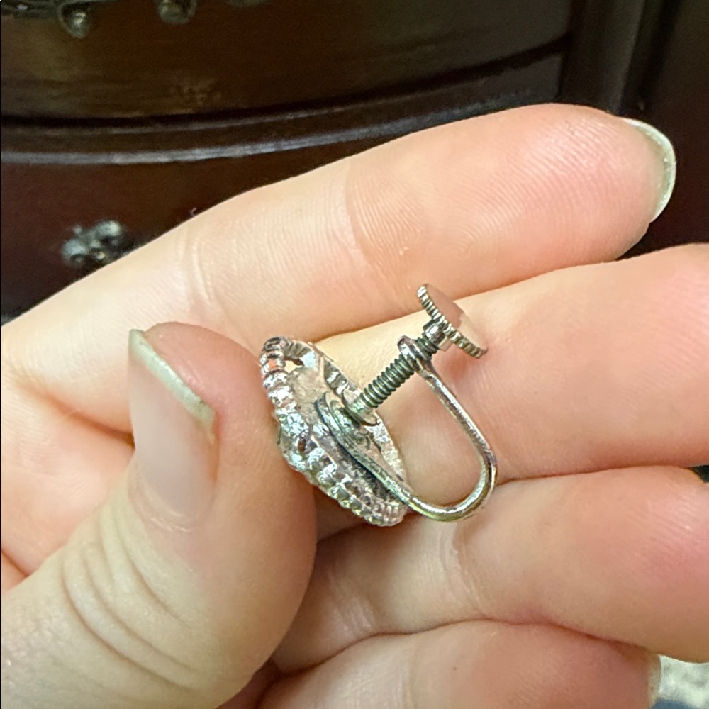 Vintage screw on earrings Jewelry Set - Picture 7 of 9